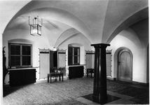 berghof entryway