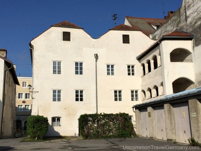 Rear of Hitler's birthplace in Braunau am Inn, Austria Rear of Hitler's birthplace in Braunau am Inn, Austria
