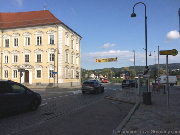 el puente sobre el rio Inn Braunau-am-inn-view-towards-bridge