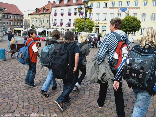 Schoolchildren on the Markt in Hammelburg