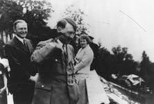 Bird on Hitler's shoulder, Haus Wachenfeld Bird on Hitler's shoulder, Haus Wachenfeld