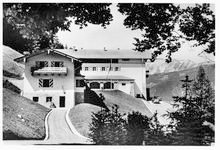 HItler's Berghof driveways view